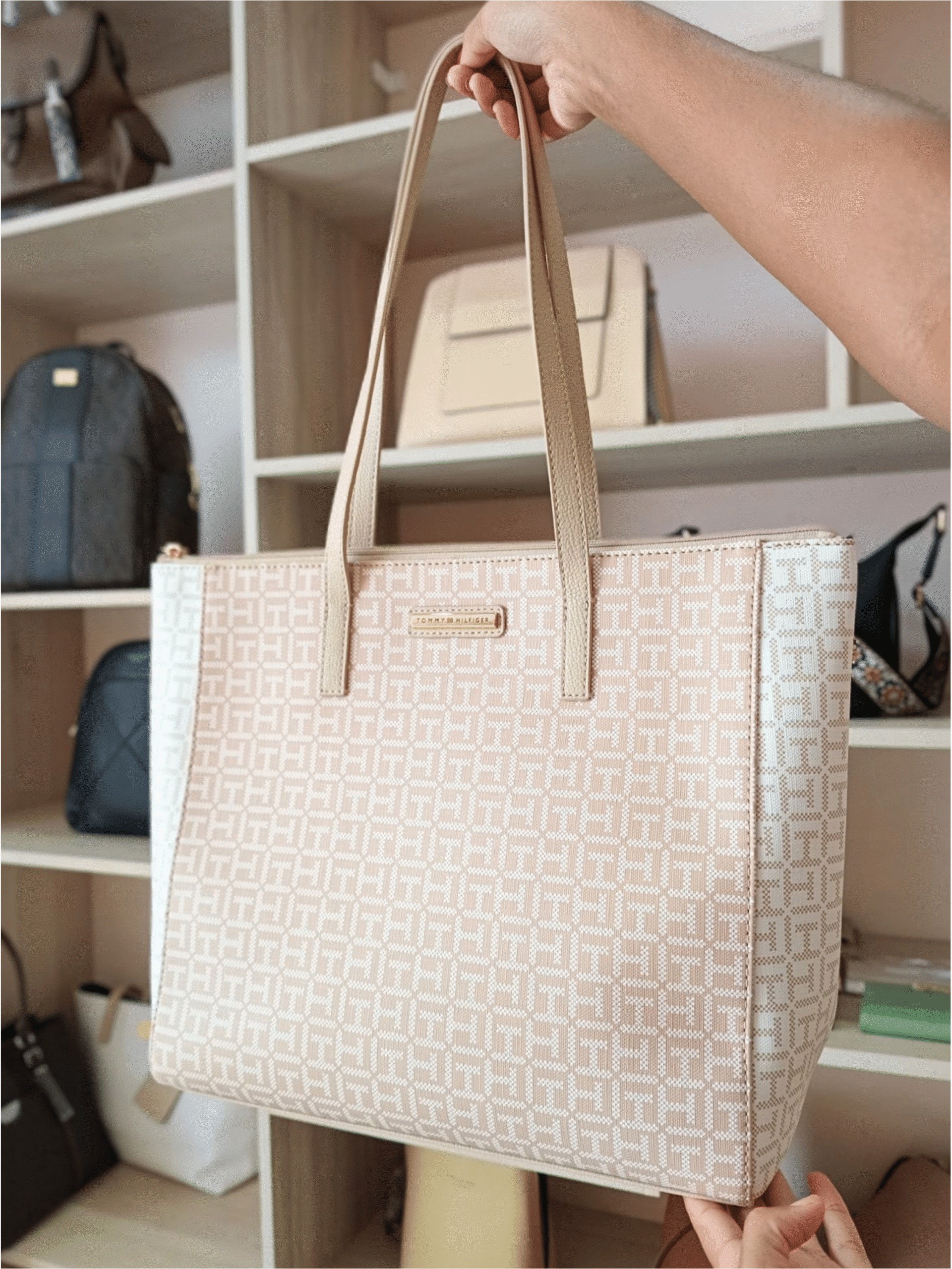 Bolsa Feminina Tommy Hilfiger | Sempre Linda Boutique