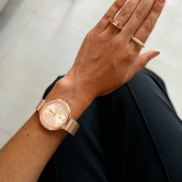 Relógio Analógico – Caixa em Metal e Pulseira em Aço Rosé | Sempre Linda Boutique - Imagem 2