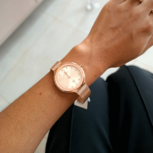 Relógio Analógico – Caixa em Metal e Pulseira em Aço Rosé | Sempre Linda Boutique