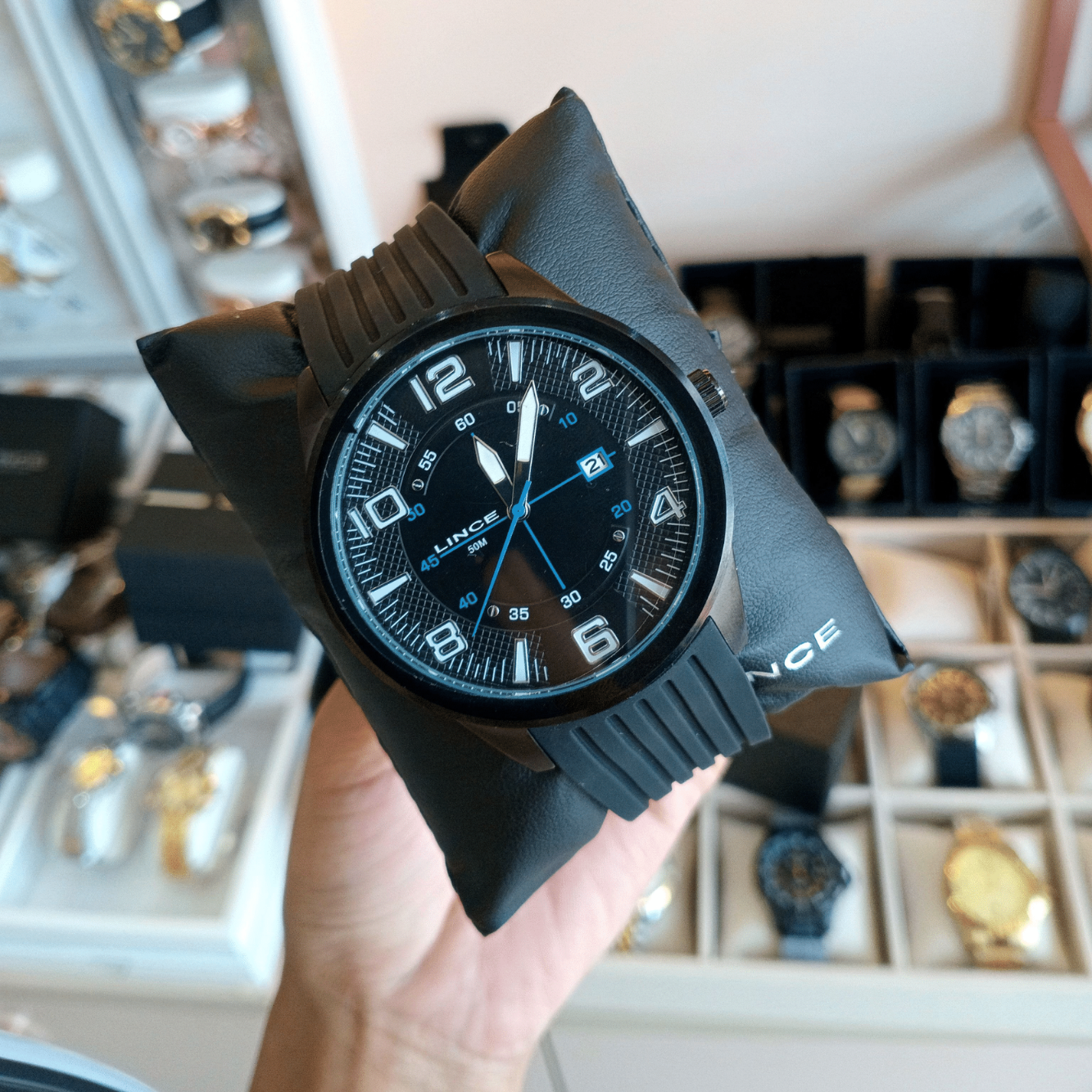 Relógio de Pulso Masculino Lince Quartz Analógico – Caixa em Aço Inox e Pulseira de Borracha | Sempre Linda Boutique