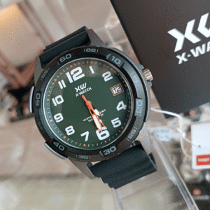 Relógio de Pulso XWatch Quartz – Caixa e Pulseira em Plástico Preto | Sempre Linda Boutique