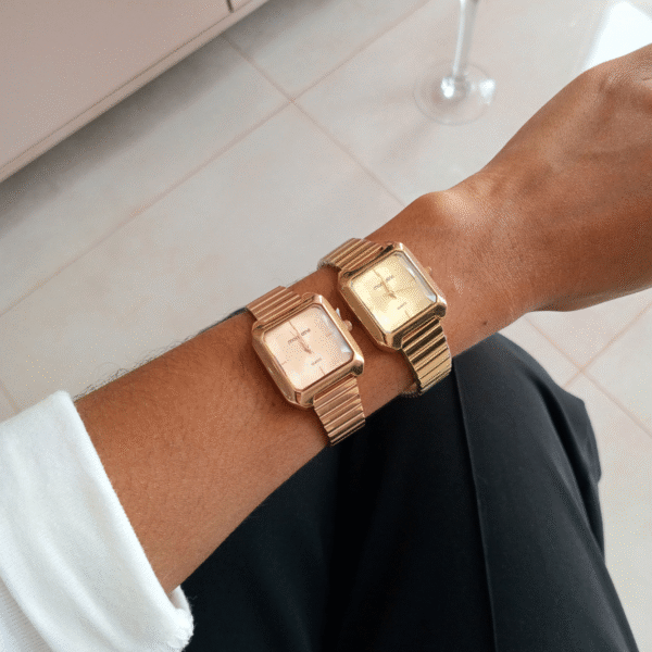 Relógio de Pulso Feminino Mondaine – Caixa de Metal e Pulseira em Aço Rosé | Sempre Linda Boutique